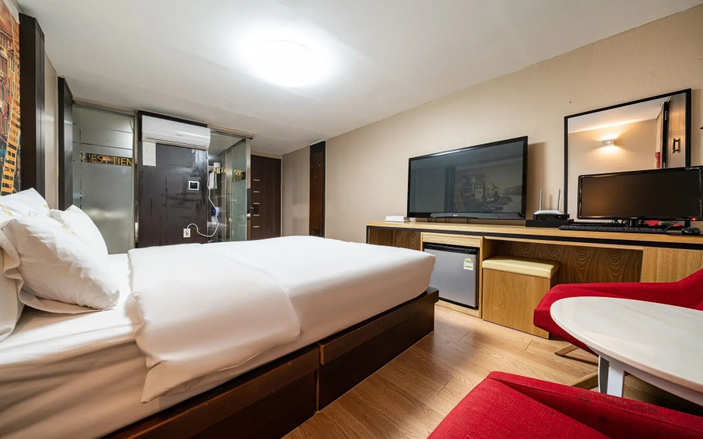 Hotel photo 8