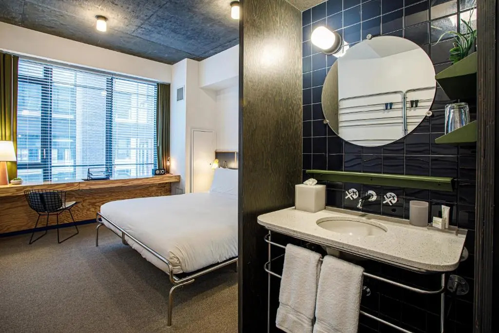 Hotel photo 5