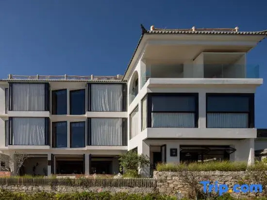 XiaoYi Sea View Villa