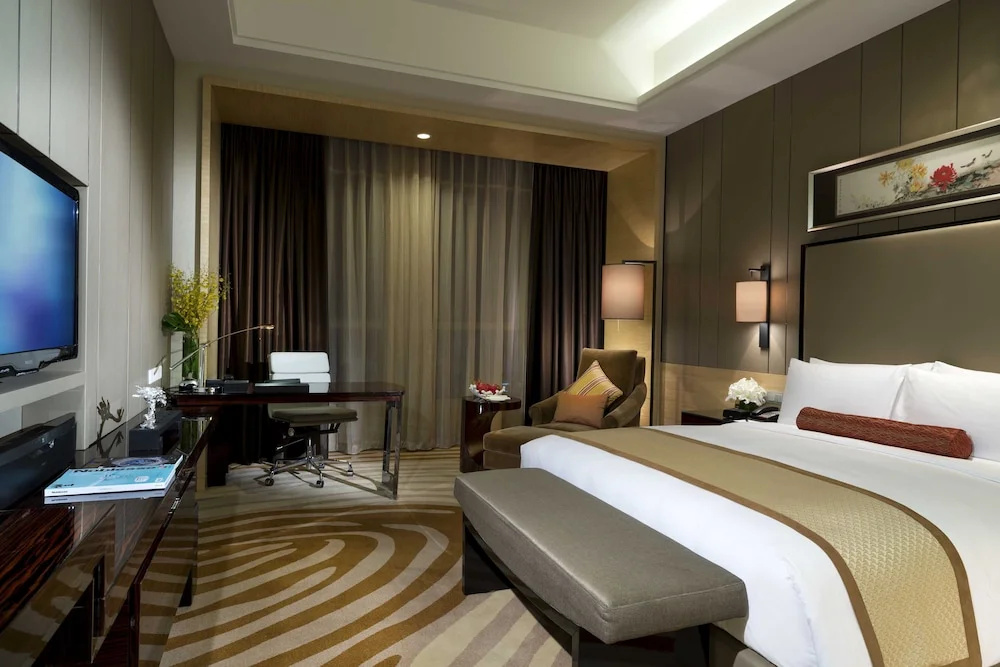 Standard room with view