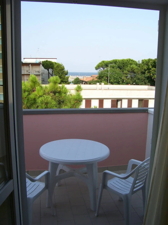 Balcony & Terrace