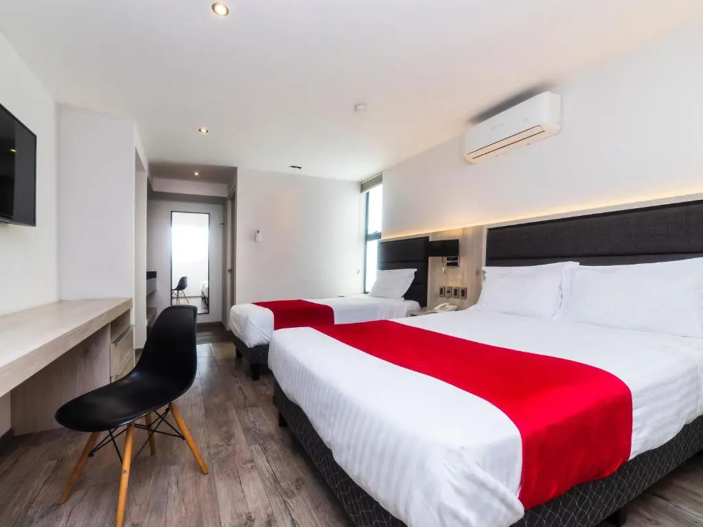 Standard Triple room