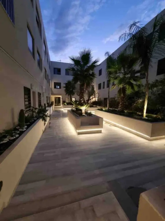 Contemporary Haven of La Marsa S 22