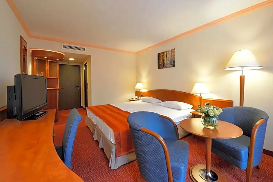 Ensana Thermal Sárvár - Chambres