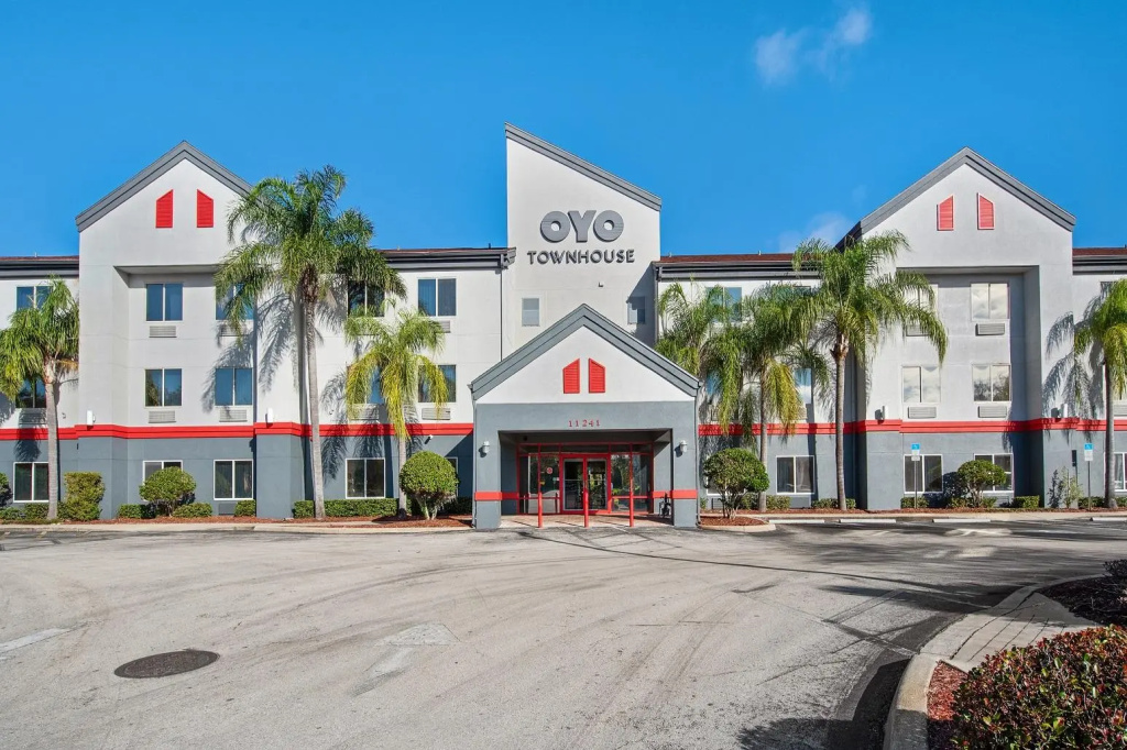 Townhouse Orlando West (ex.Red Roof Inn Orlando West - Ocoee)
