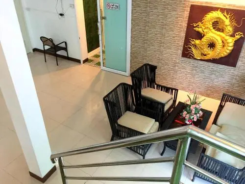 Balcony & Terrace