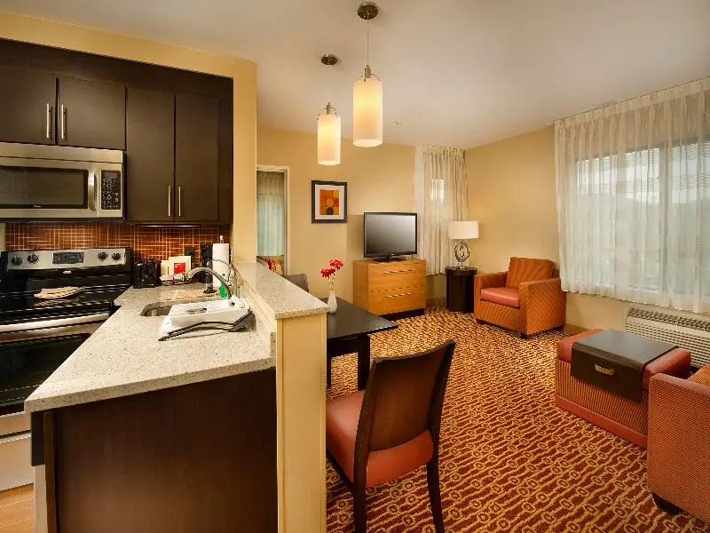 TownePlace Suites Orlando at FLAMINGO CROSSINGS® Town Center/Western Entrance - Chambres