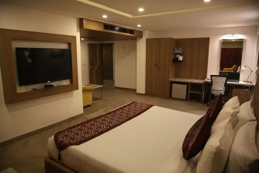 Hotel photo 11