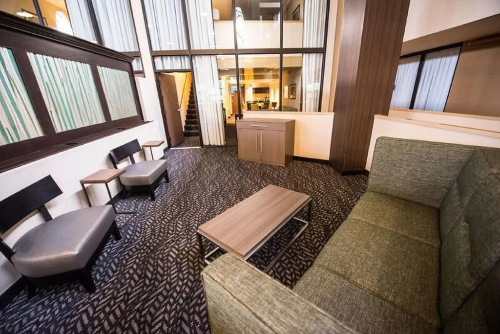 Wyndham Grand Executive Center Little Rock Airport - Général