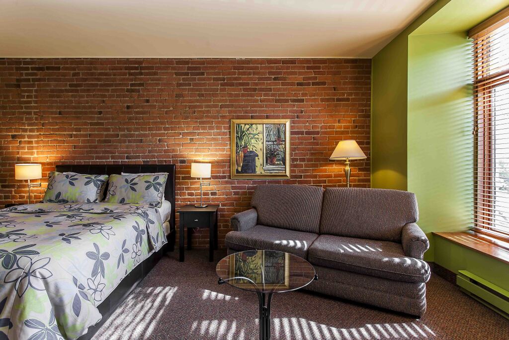 Auberge de La Fontaine by null