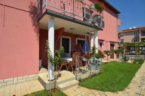 Apartments Dragica