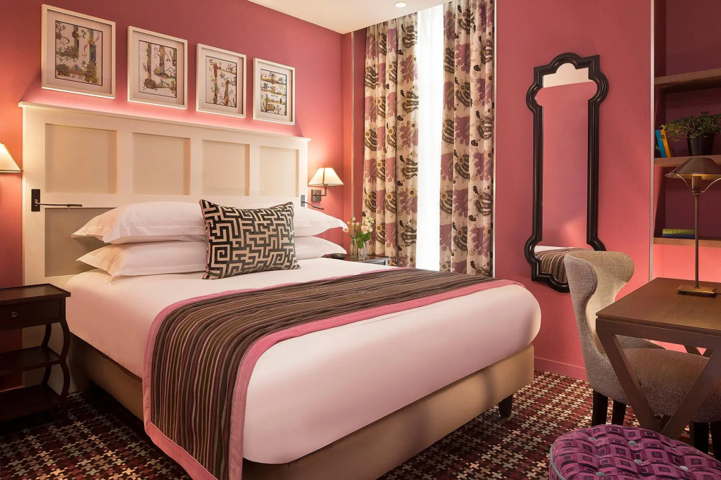 Standard Double room (full double bed)