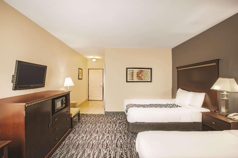 La Quinta Inn & Suites by Wyndham Allen at The Village - Chambres