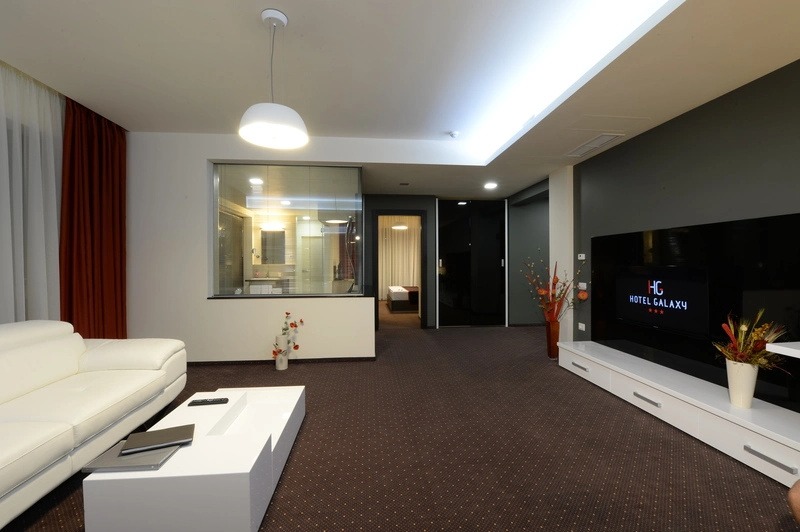 Standard Suite