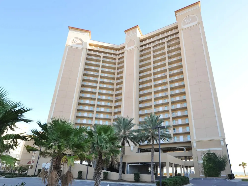 Seawind 406 - Two Bedroom Condo