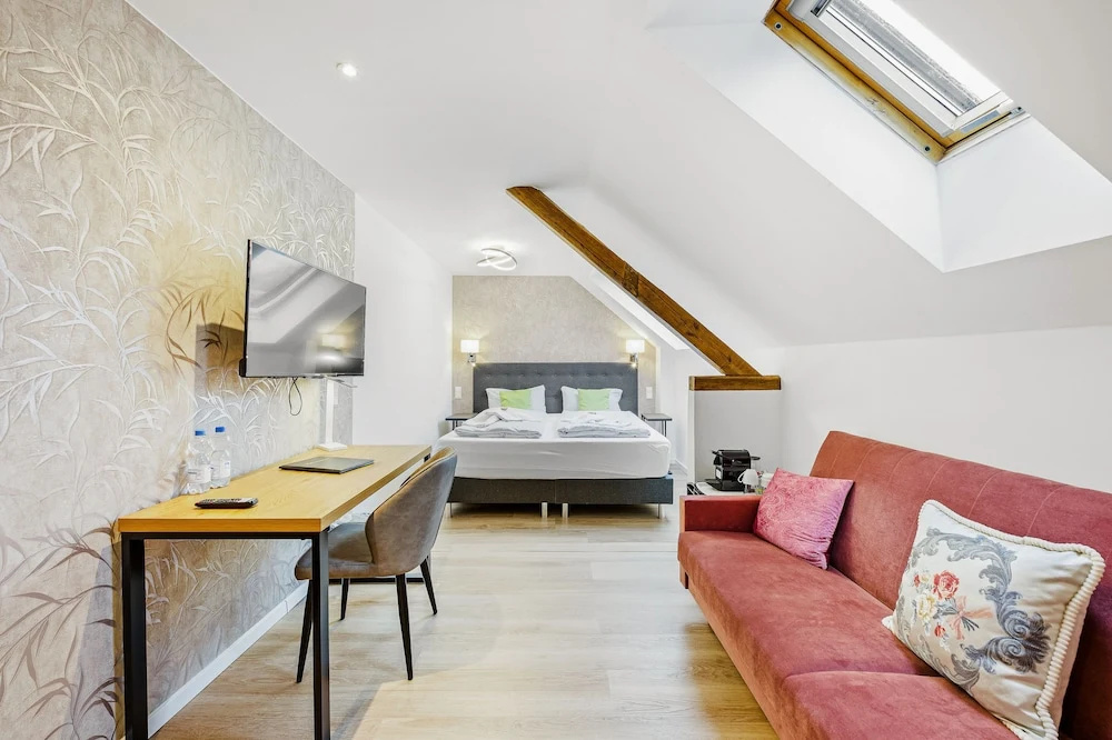 Comfort room