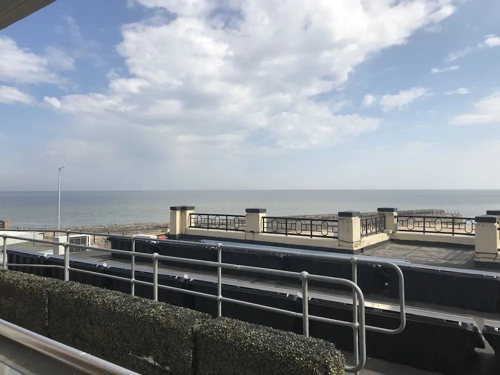 Pier Hotel - Général