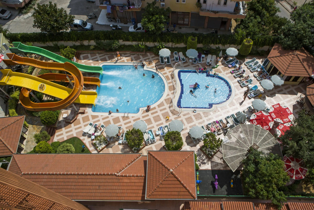 Villa Moonflower Aparts & Suites