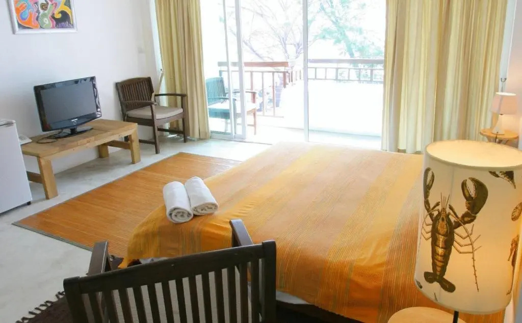 Standard Double room with sea view (full double bed)