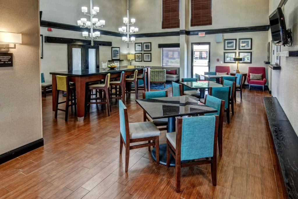 Hampton Inn Batesville - фото 22