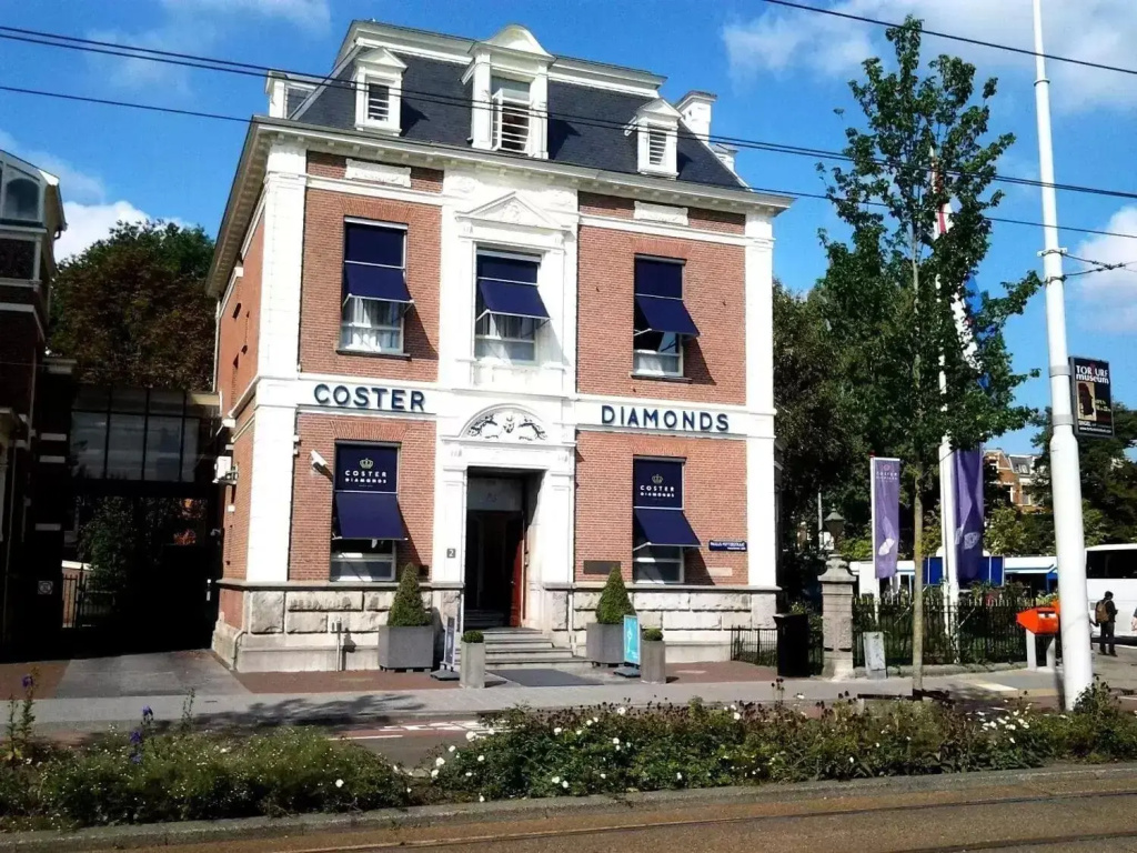 Amsterdam Hostel Uptown