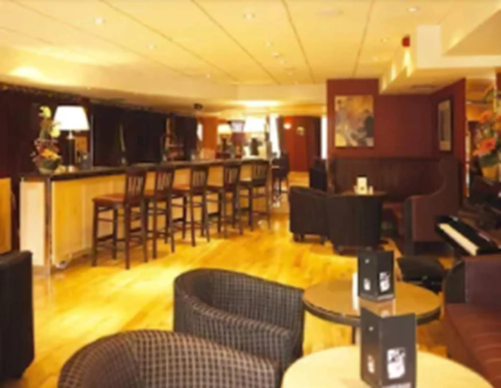 Pery's Hotel - Général
