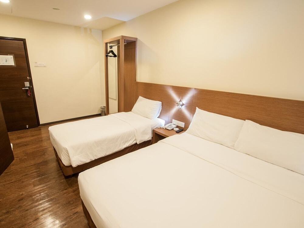 Nagoya Inn Hotel