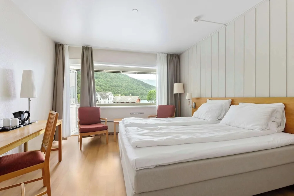 Kinsarvik Camping AS by null