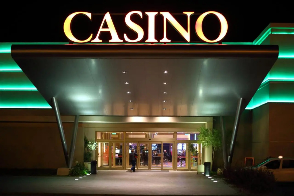 Hotel y Casino del Rio - General Roca - Général