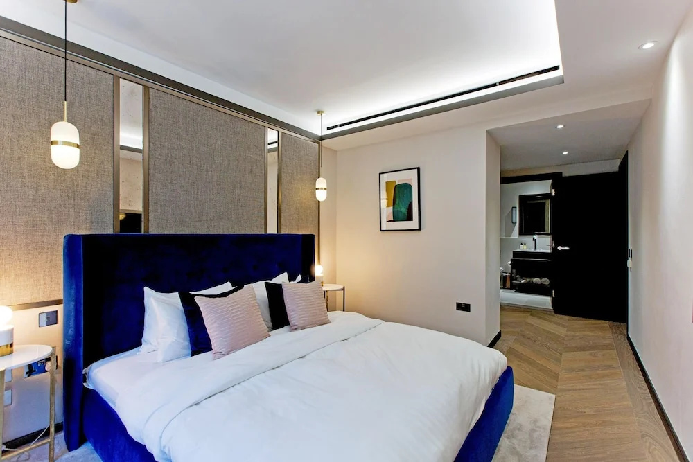 2-bed Superior Apt 415