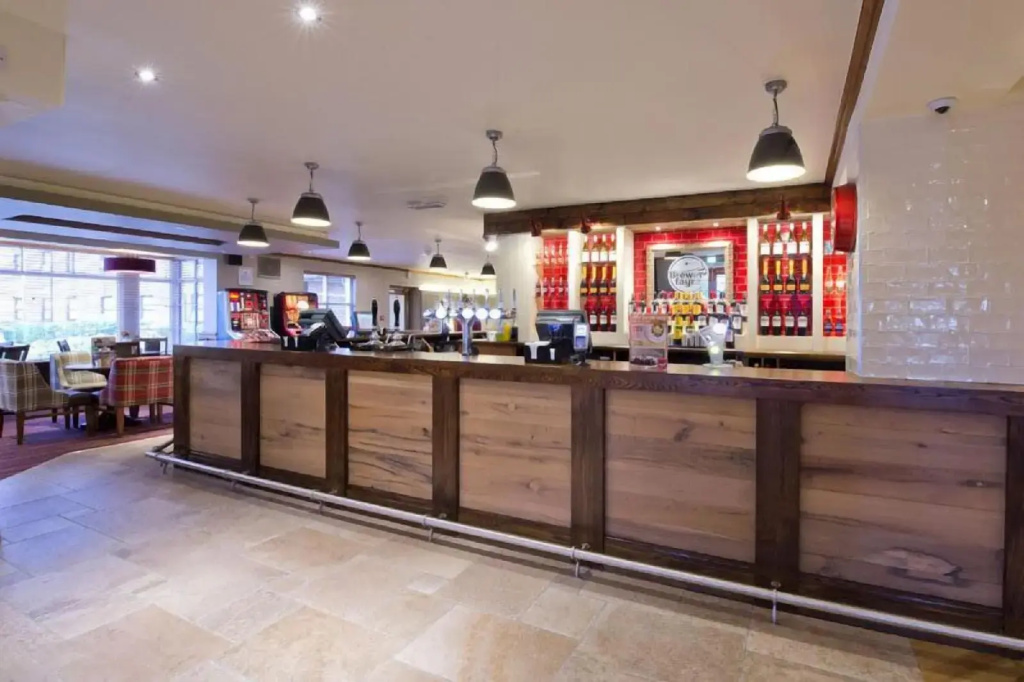 Premier Inn Newcastle Under Lyme - Général