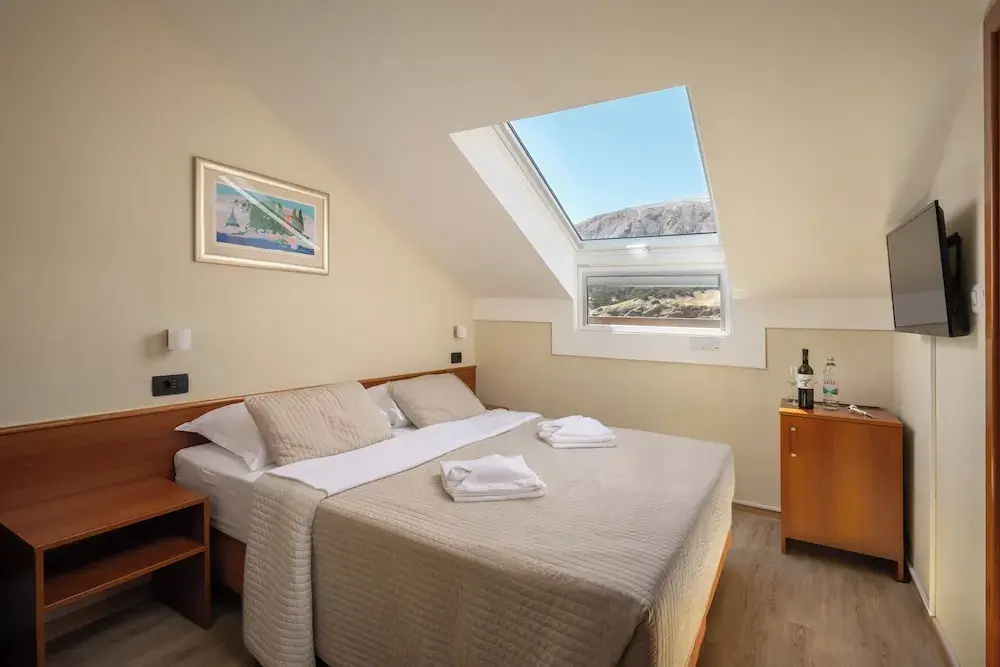Hotel Dobrovit - Chambres