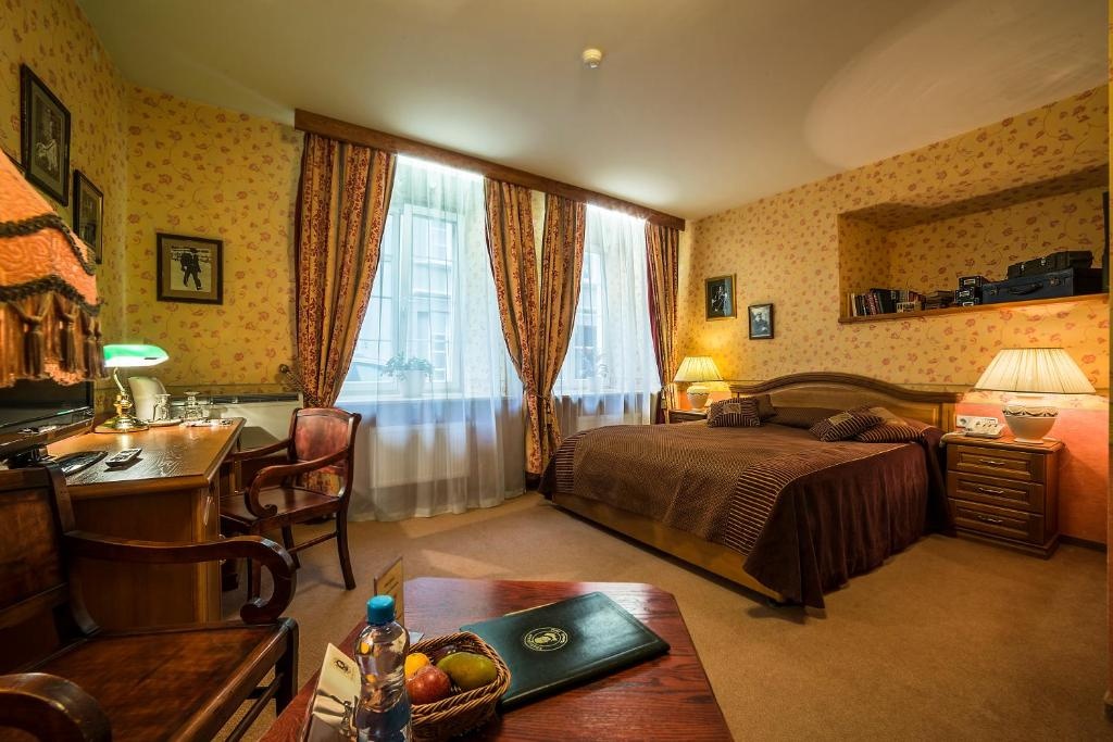 Business Double room (full double bed) (bed type is subject to availability)