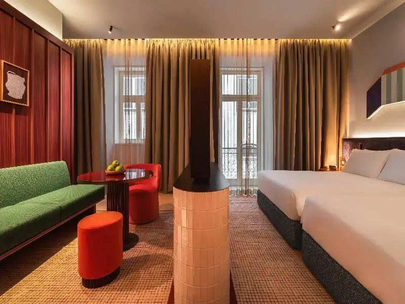 Double Junior Suite (twin beds)