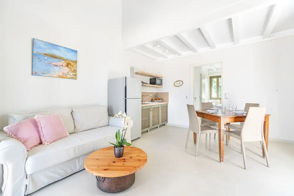1 Bedroom Apartment with sea view