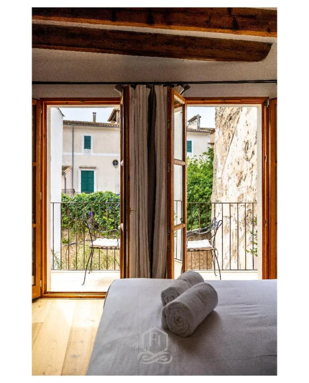 Junior Suite with balcony