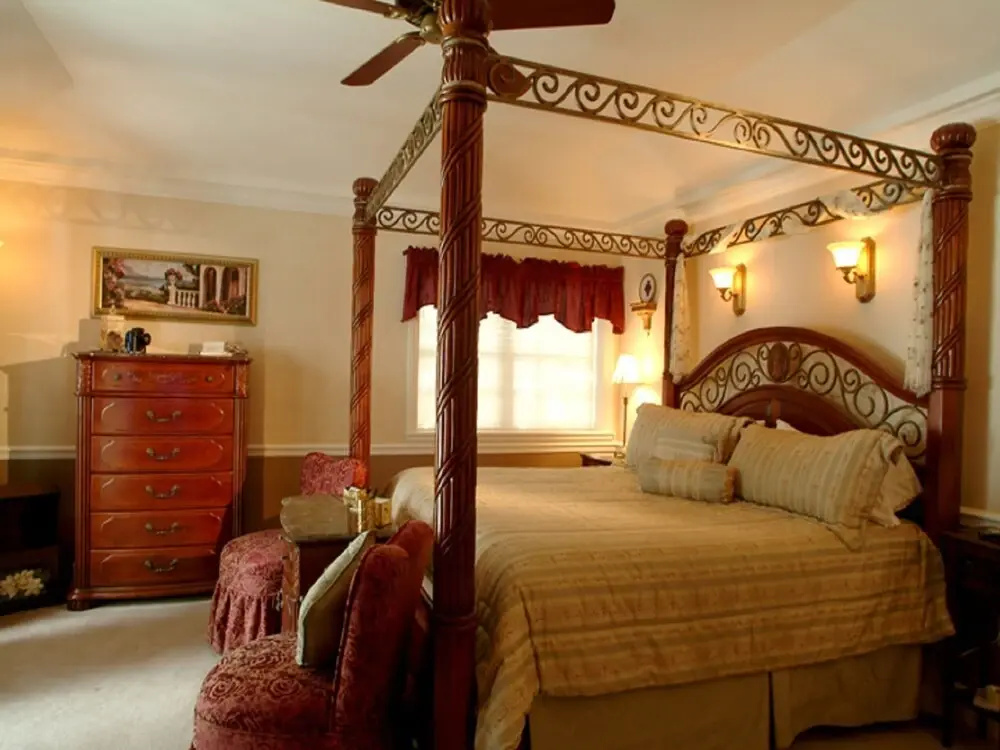 Suite with balcony and with lake view