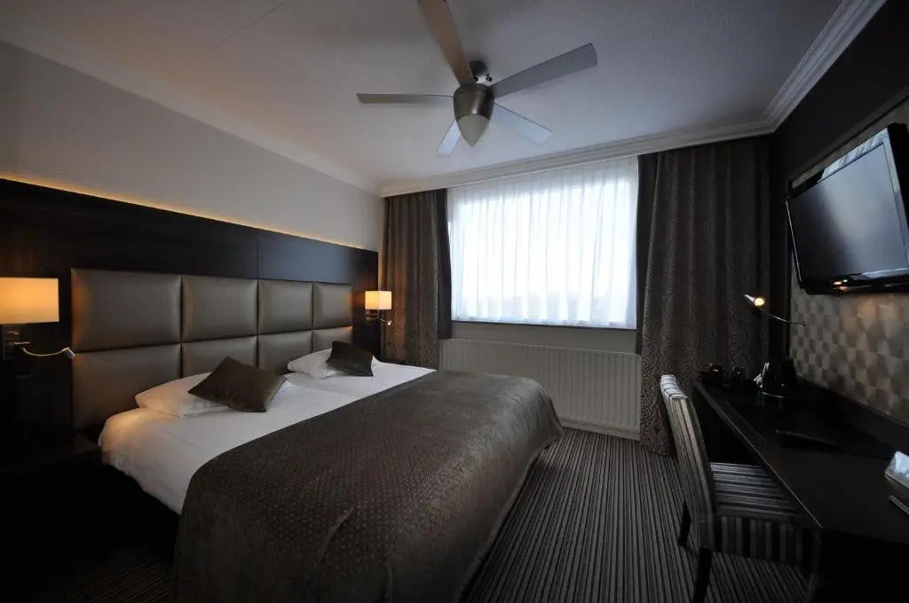 Grandcafé Hotel Terminus - Chambres