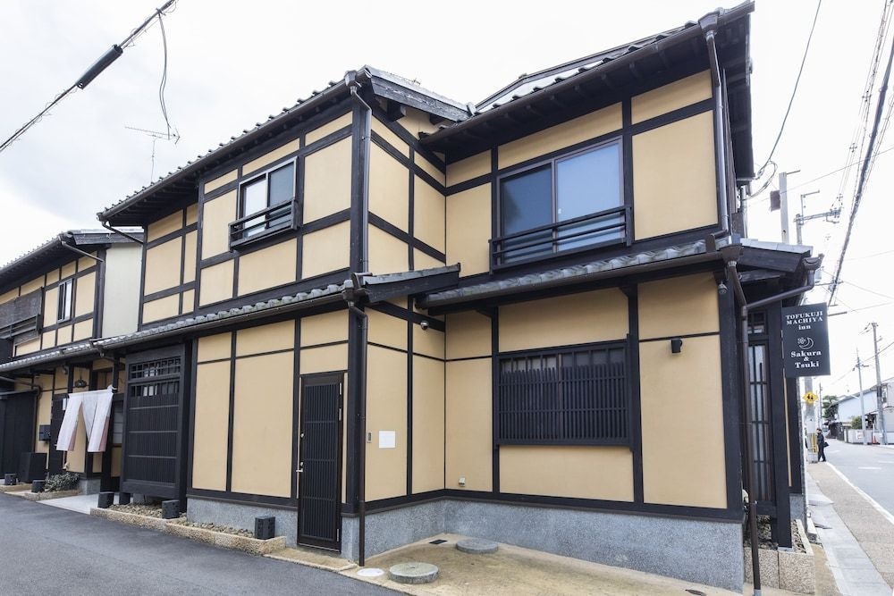Tofukuji TSUKI in Kyoto