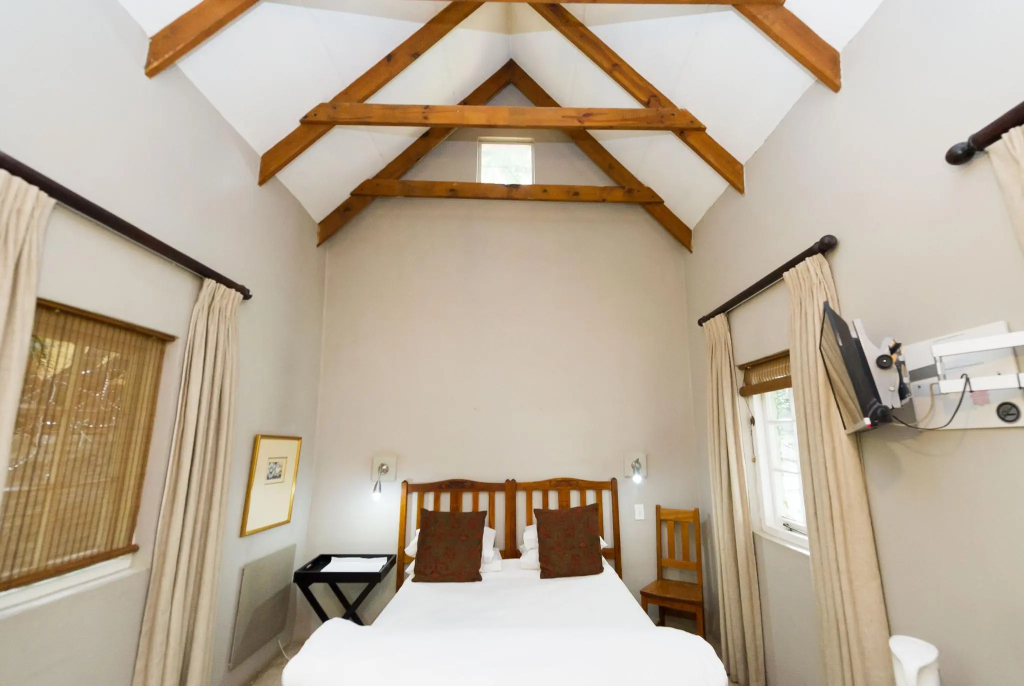 豪華花園景雙人房，配有雙人床