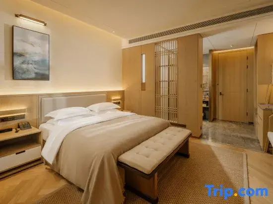 Premier room