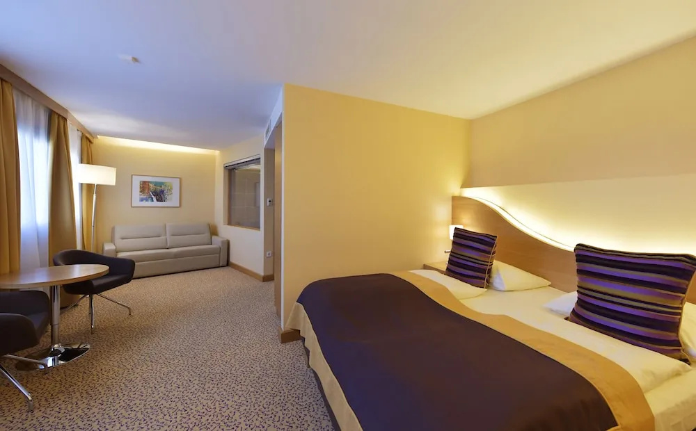Hotel photo 48