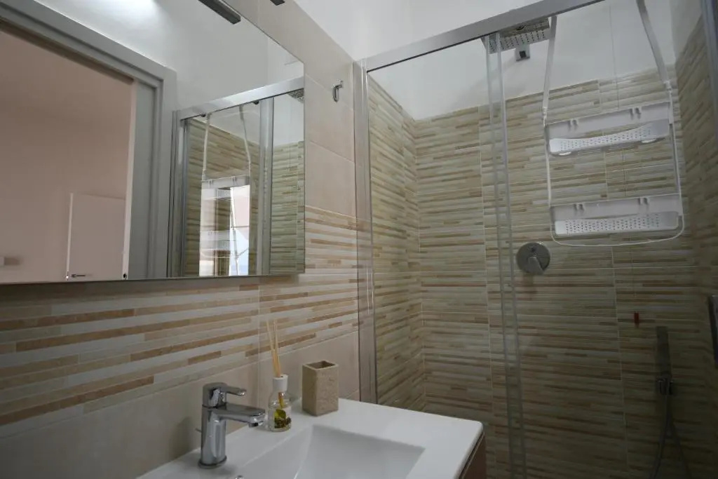 Standard Double room with sea view (full double bed)