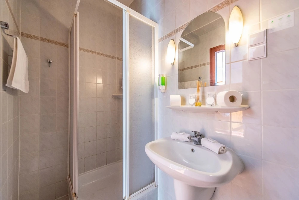 Korona Hotel Panzio - Chambres
