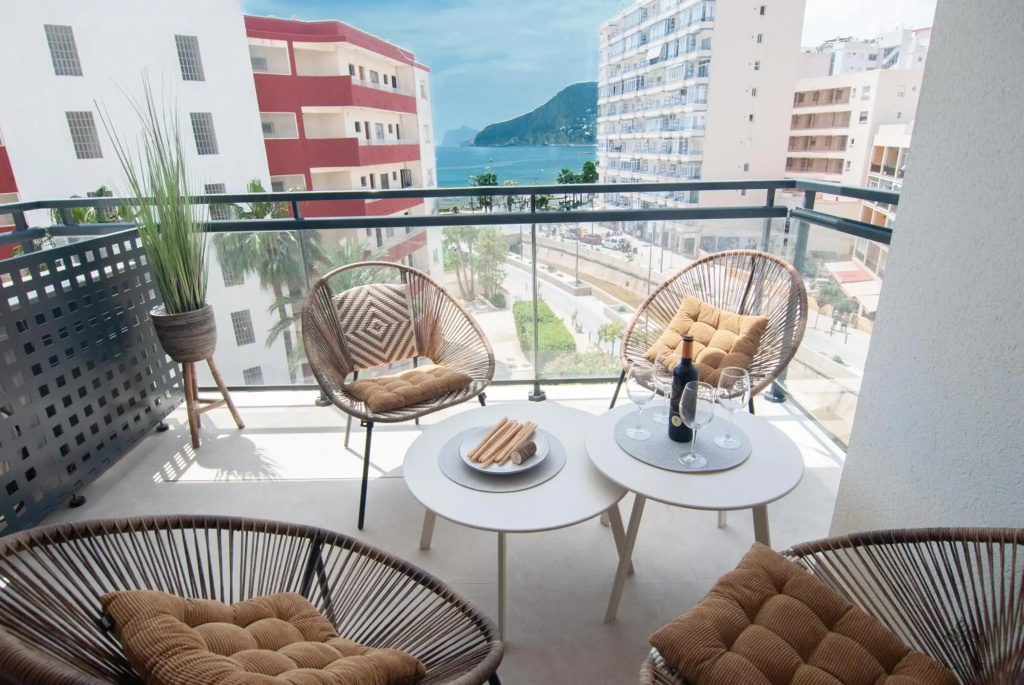 A016 - Apartamento con vistas al mar en la playa del Arenal-Bol de Calpe