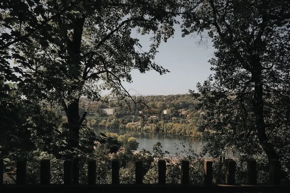 Cabane de la Saône by Lyon Country House