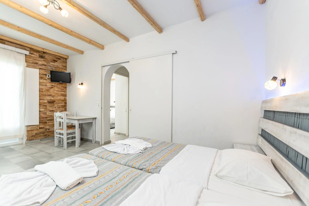Agios Prokopios Hotel — 5