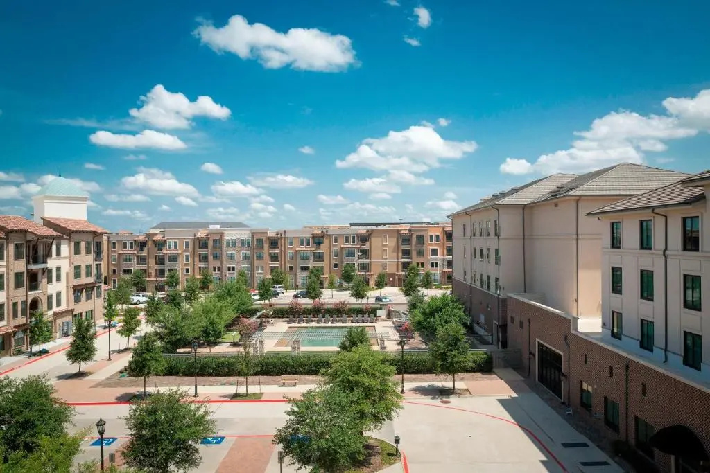 Sheraton Stonebriar Hotel - Chambres