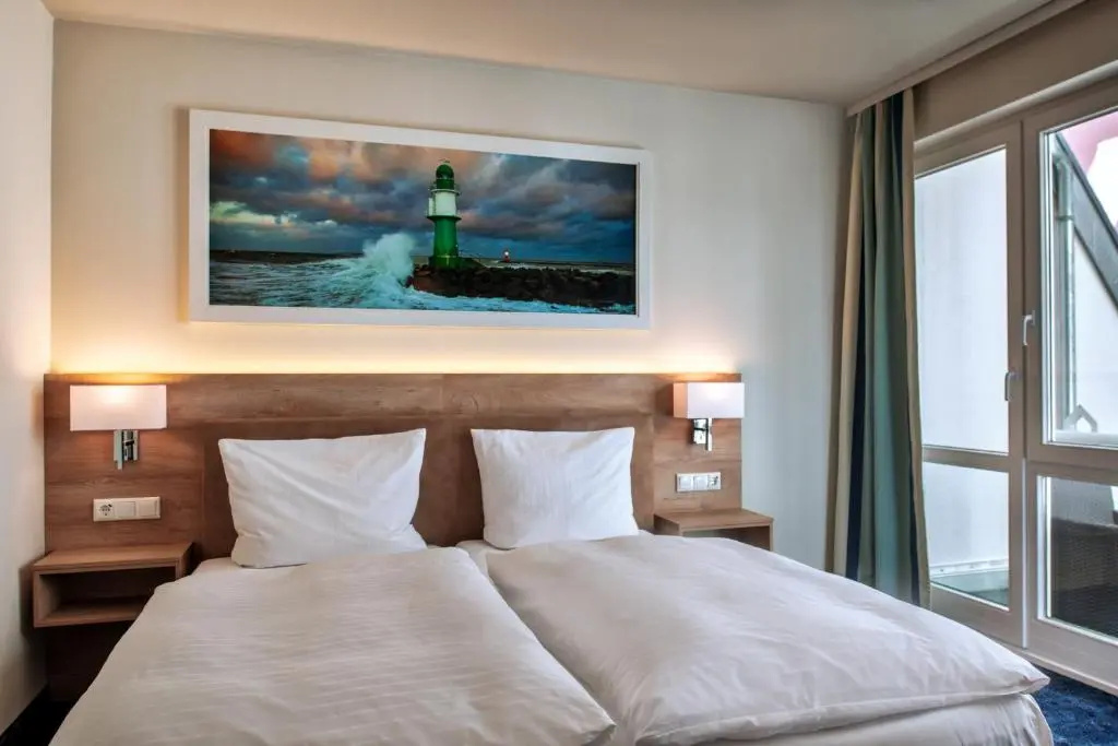 Standard Double room with balcony (full double bed)