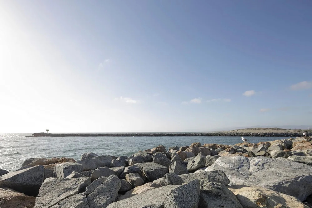 Beach & Waterfront